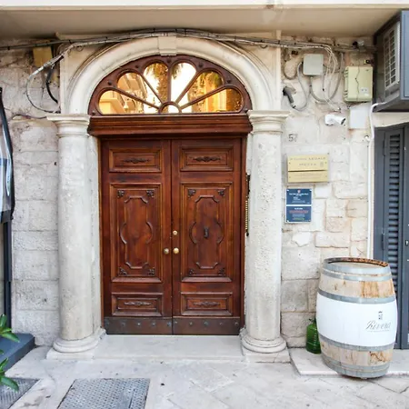 Apartment Loft57 L&g - Centro Storico